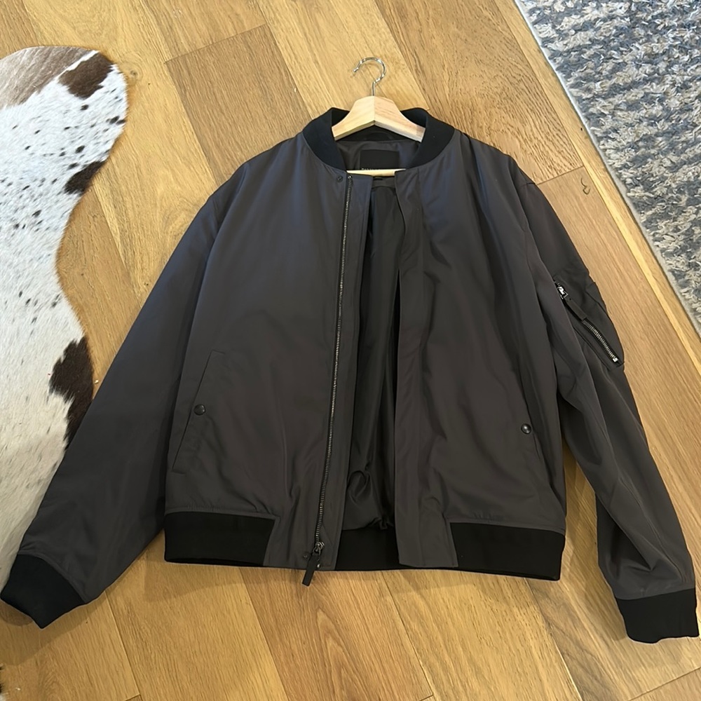 Banana Republic Men’s Bomber Jacket - Black